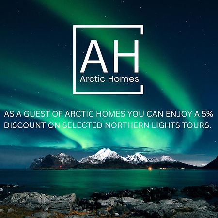 Arctic Homes - Red Polar House Тромсё Экстерьер фото